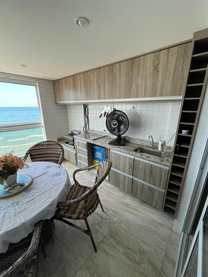 Mongagua Com Vista Para O Mar Pe Na Areia Dış mekan fotoğraf
